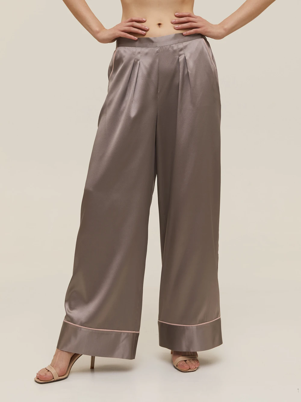 Костюм Fiva ( Цвет Пудрово-серый )